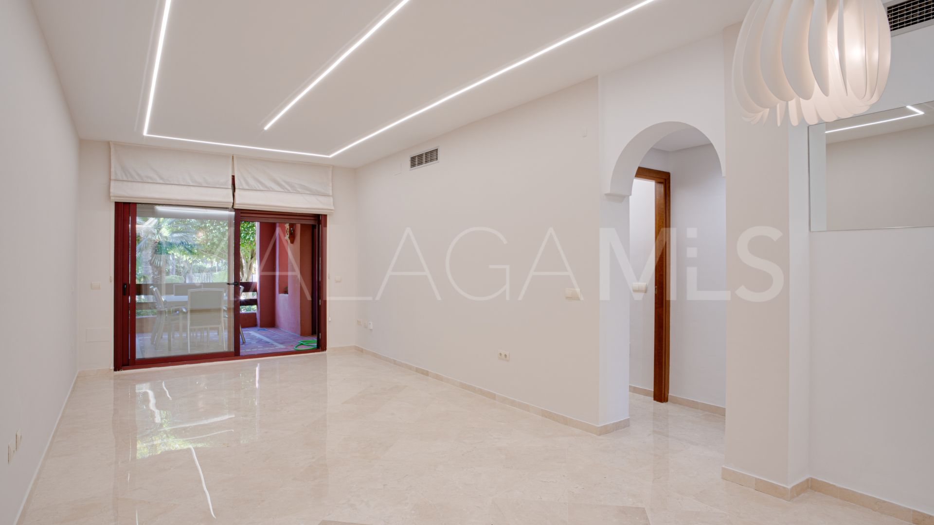 2 bedrooms ground floor apartment in Alicate Playa for sale