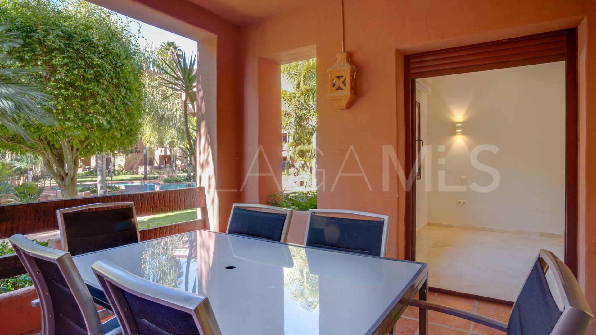 2 bedrooms ground floor apartment in Alicate Playa for sale