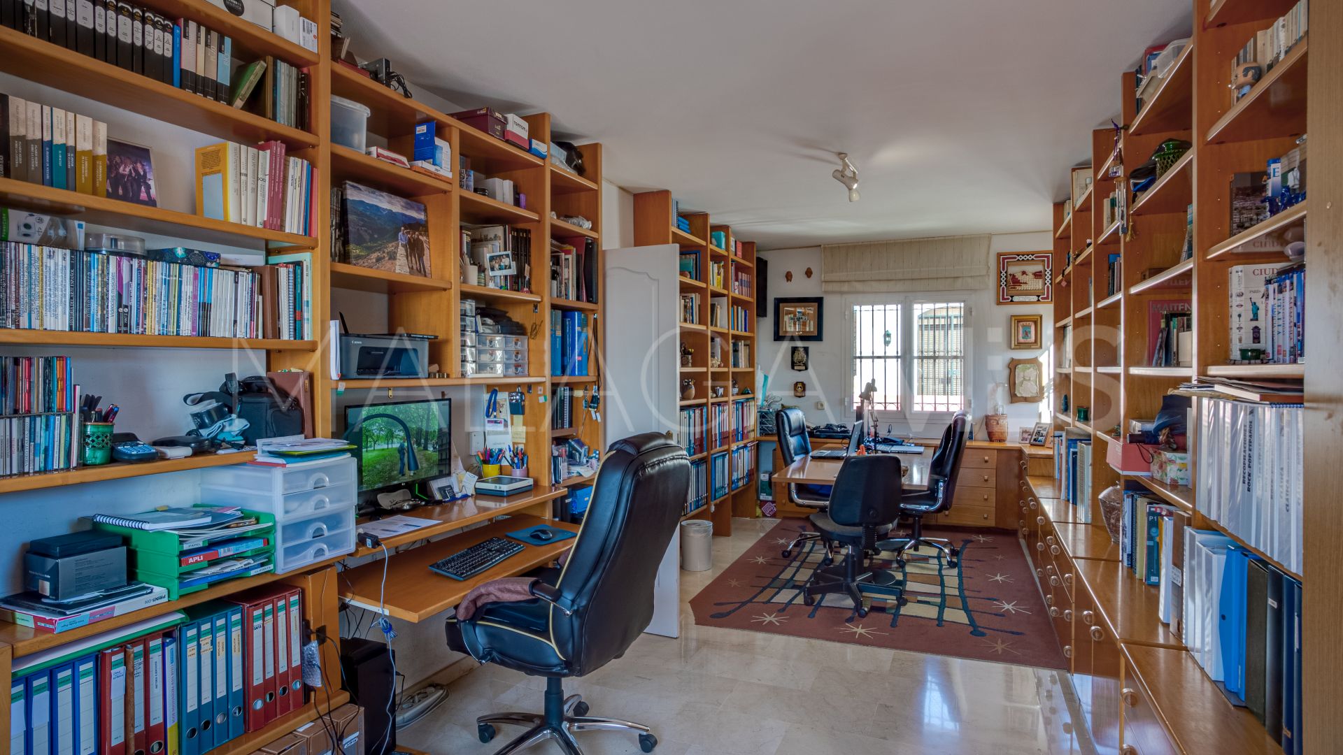 Villa for sale in Valdeolletas