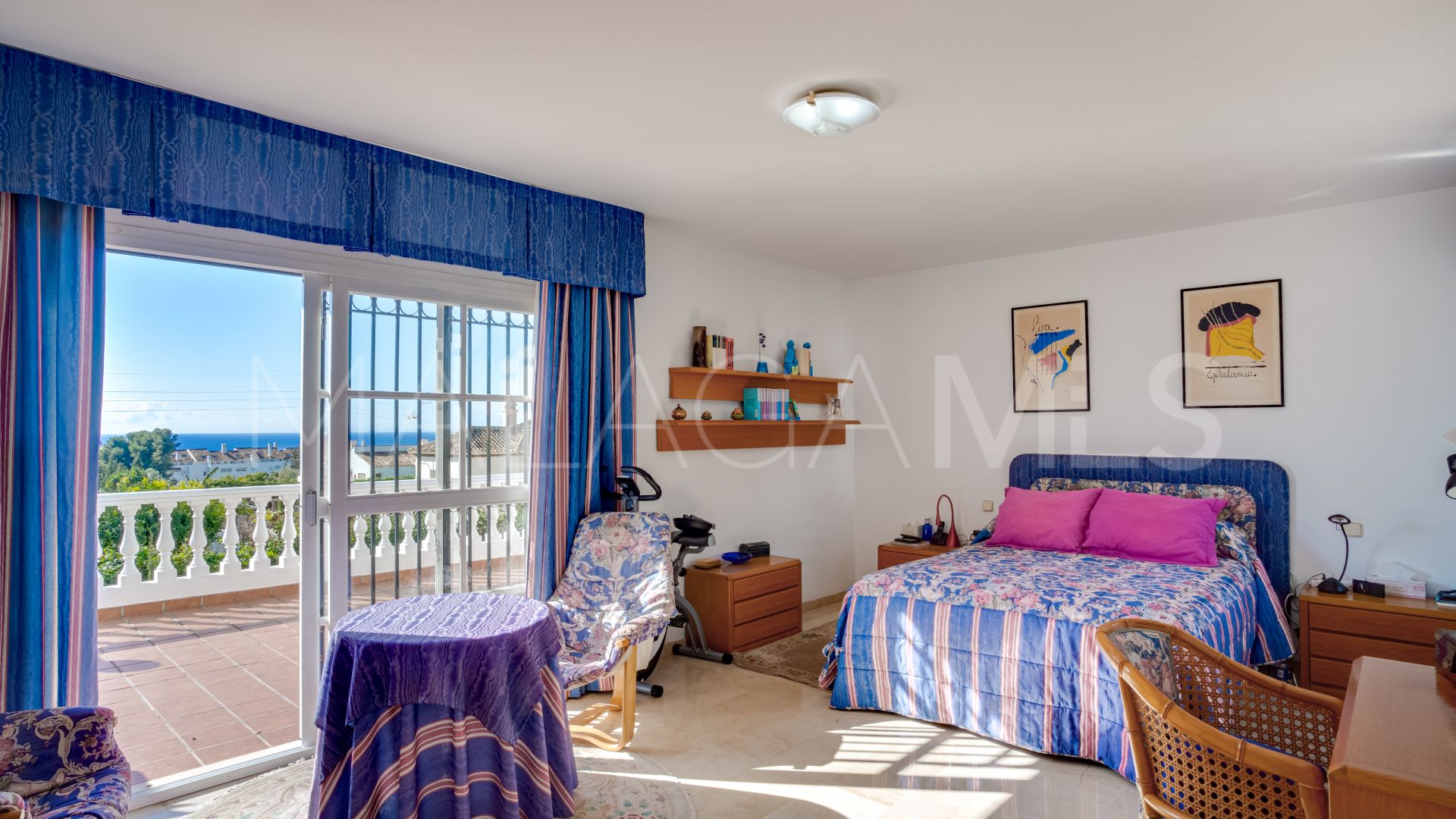 Villa for sale in Valdeolletas