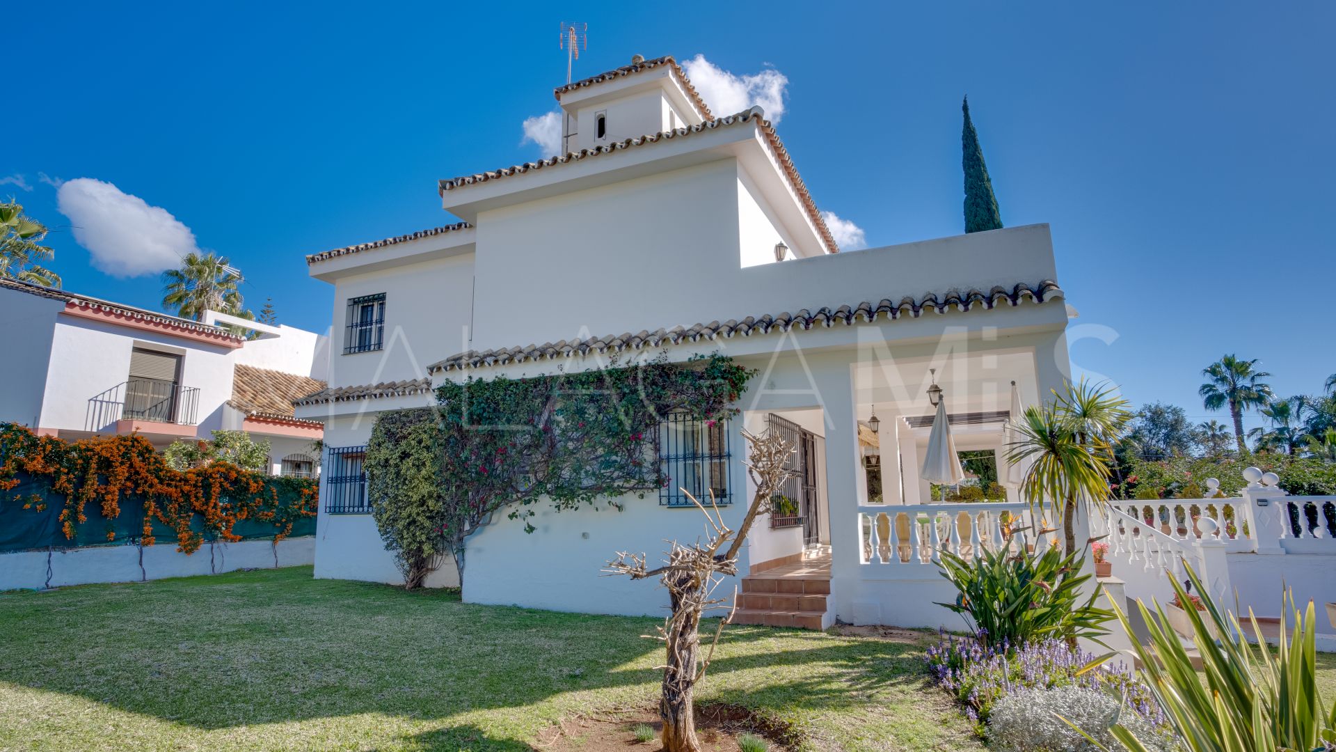 Villa for sale in Valdeolletas