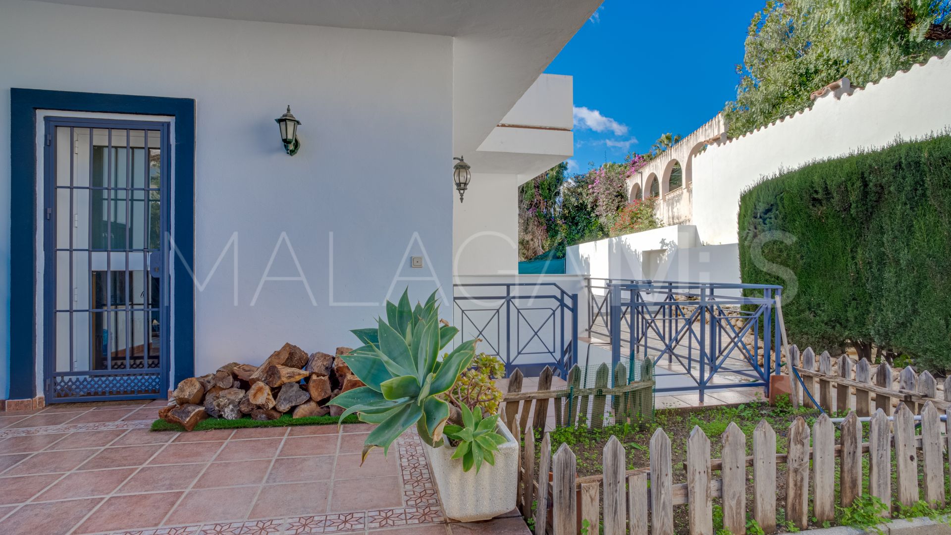 Villa for sale in Xarblanca