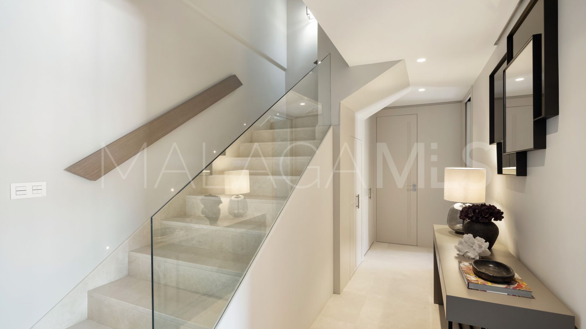 Duplex penthouse for sale in Monte Paraiso