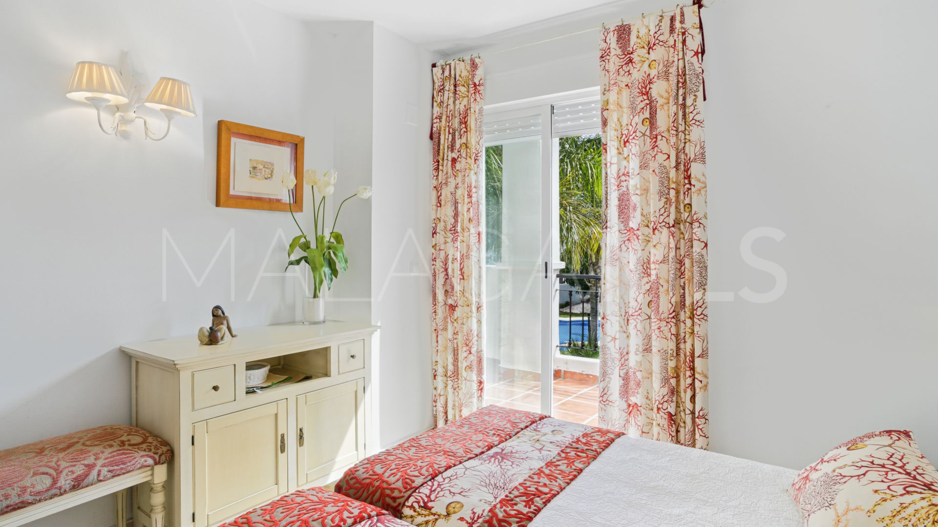 Radhus for sale in Los Naranjos de Marbella