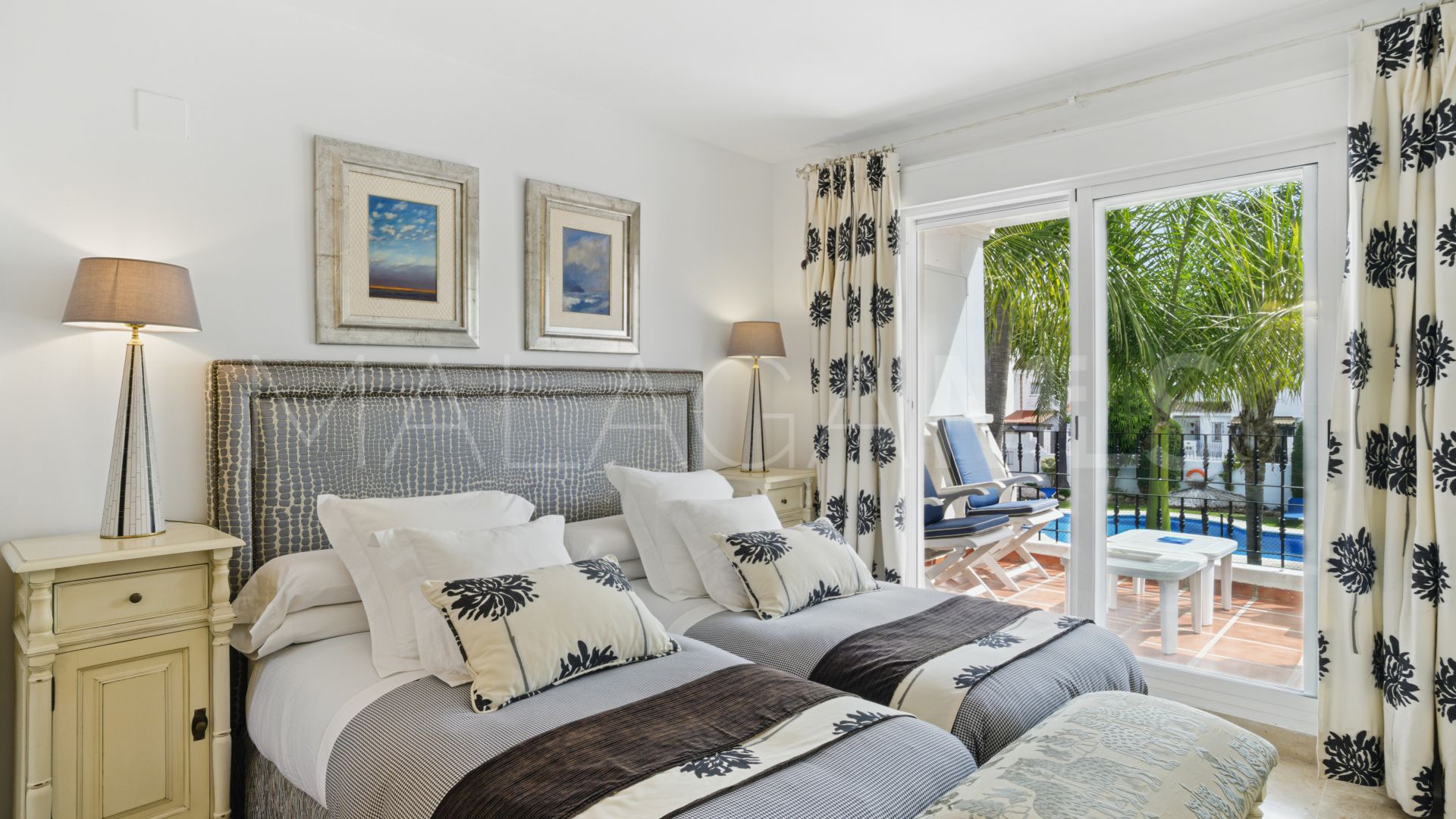 Radhus for sale in Los Naranjos de Marbella