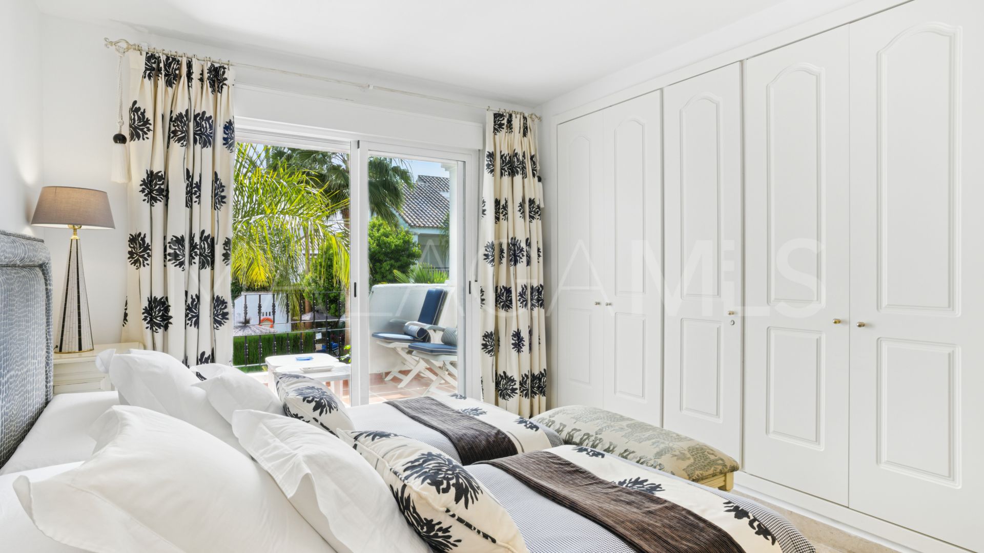 Radhus for sale in Los Naranjos de Marbella