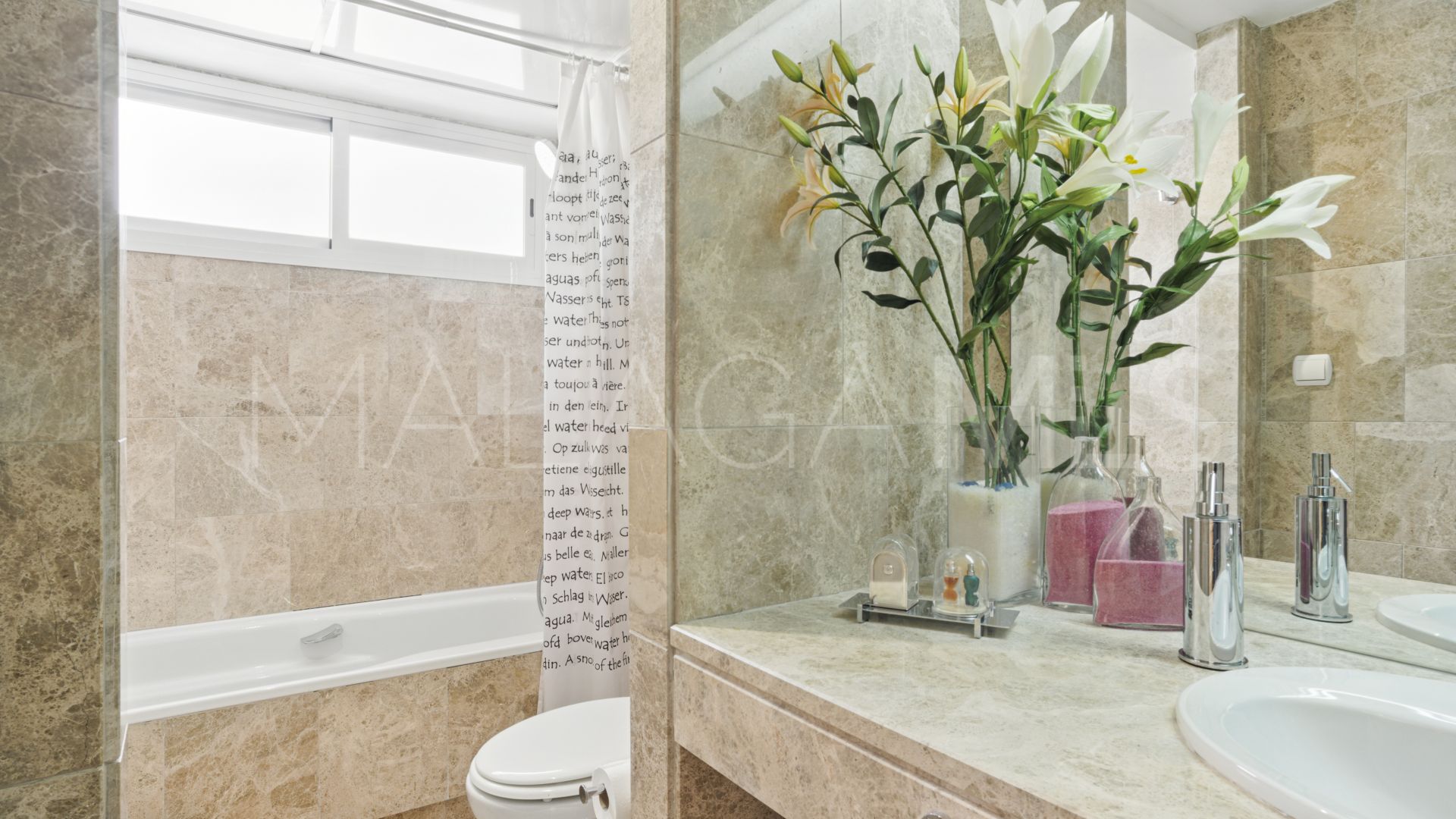 Radhus for sale in Los Naranjos de Marbella