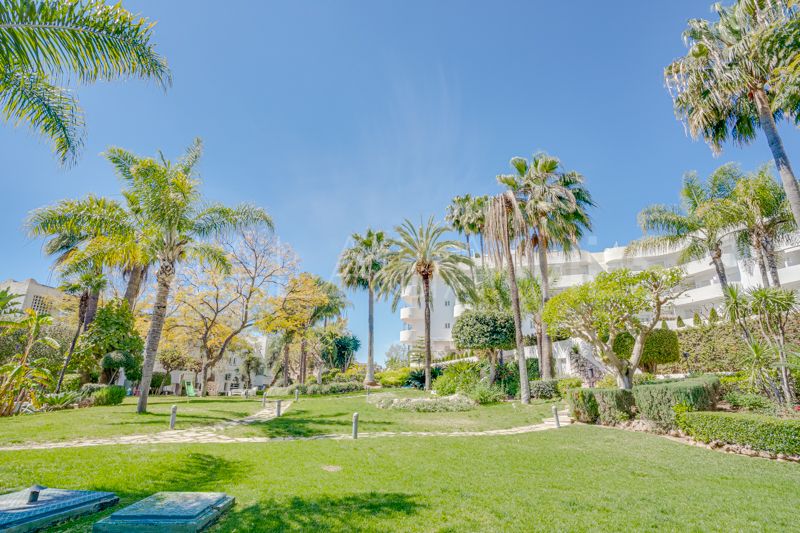 Appartement terrasse for sale in Marbella Real