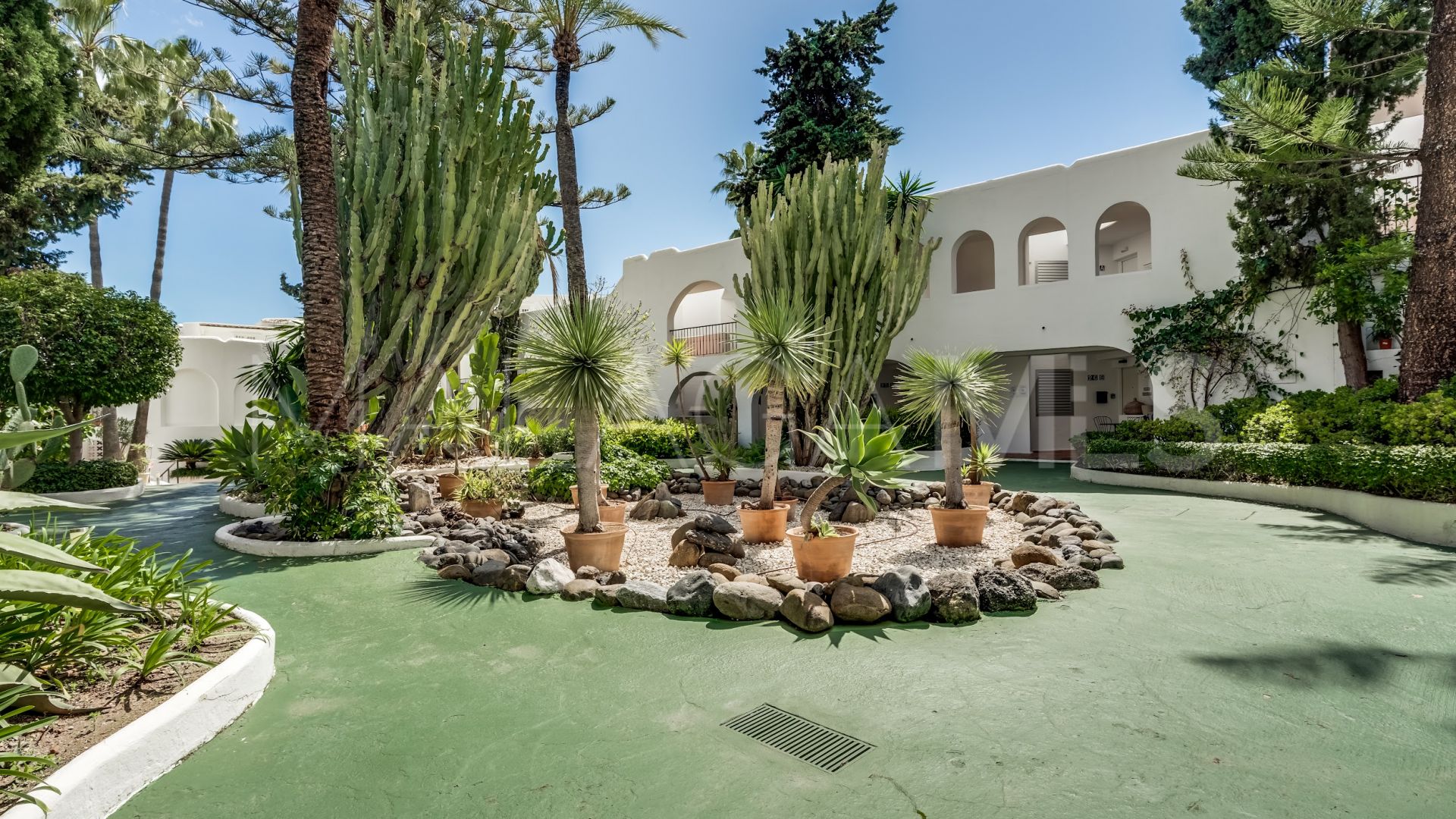 Appartement rez de chaussée for sale in Azahara I