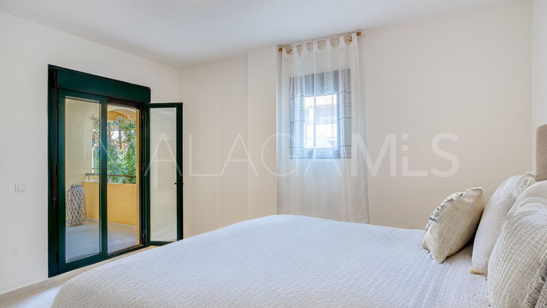 Apartamento de 4 bedrooms for sale in Los Almendros I