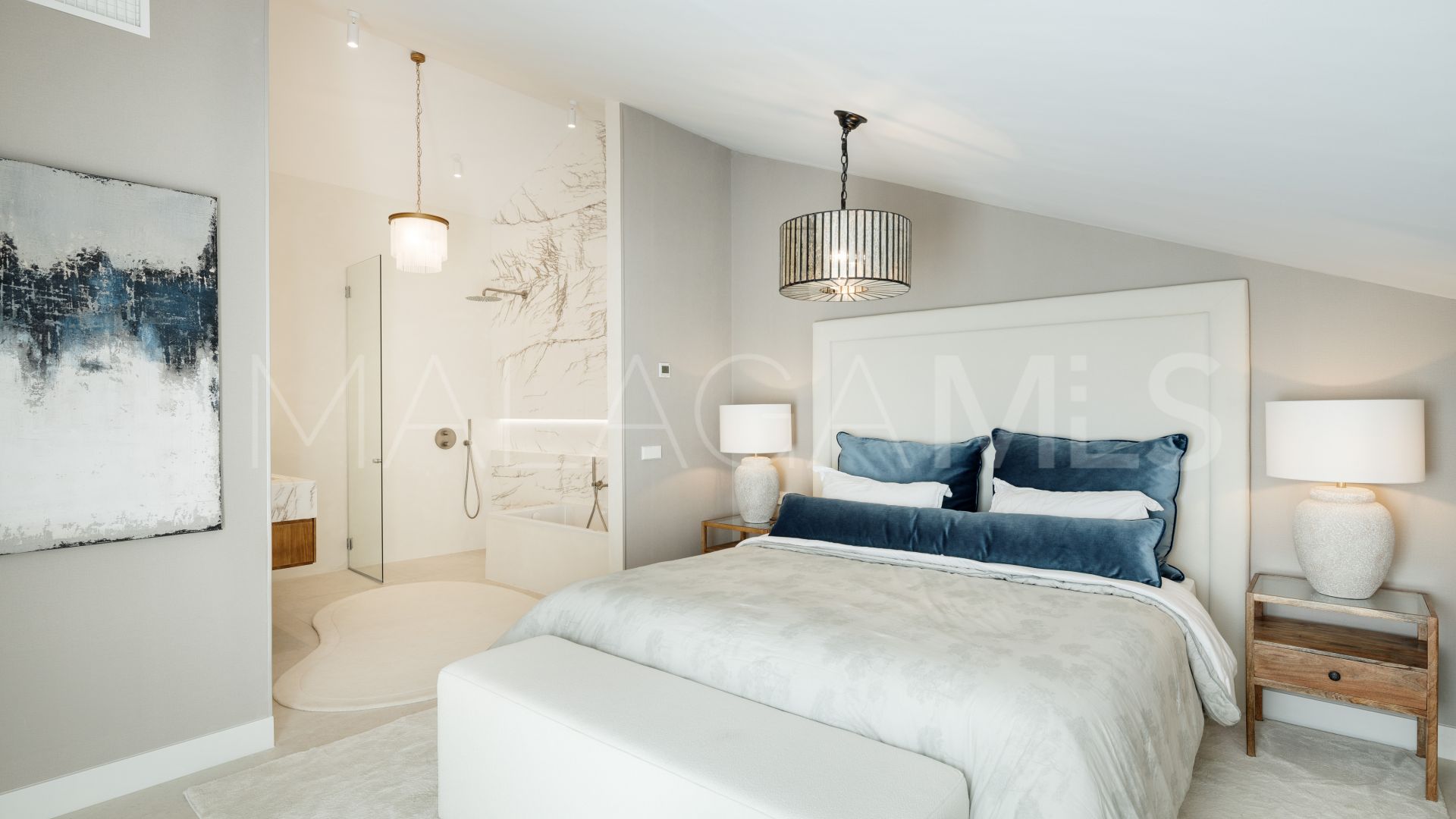 Duplex penthouse for sale in Costa Nagüeles II