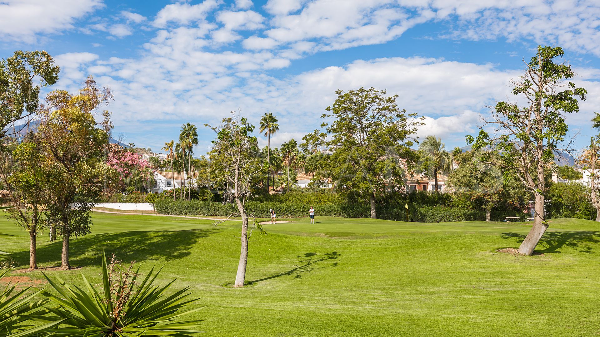 Radhus for sale in Los Naranjos Country Club