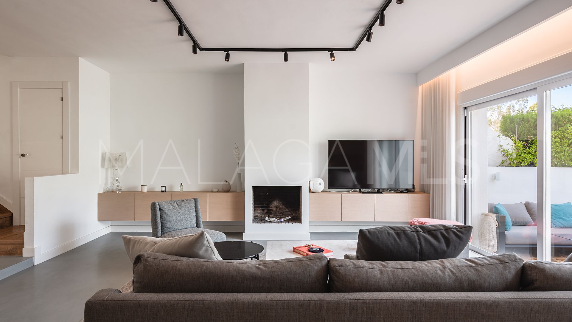 Radhus for sale in Los Naranjos Country Club
