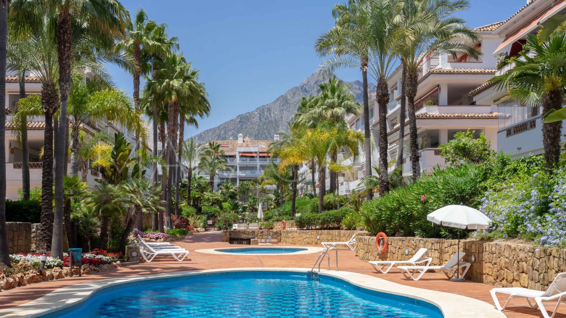 Lägenhet for sale in Las Cañas Beach