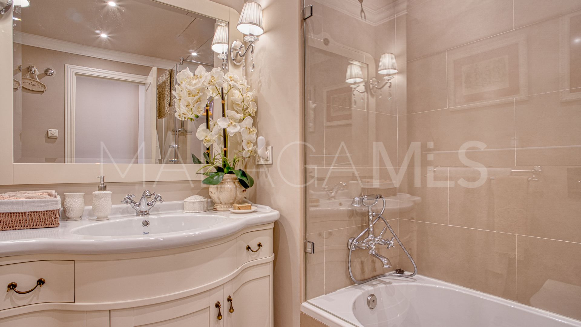 Maison de ville for sale in Marbella City