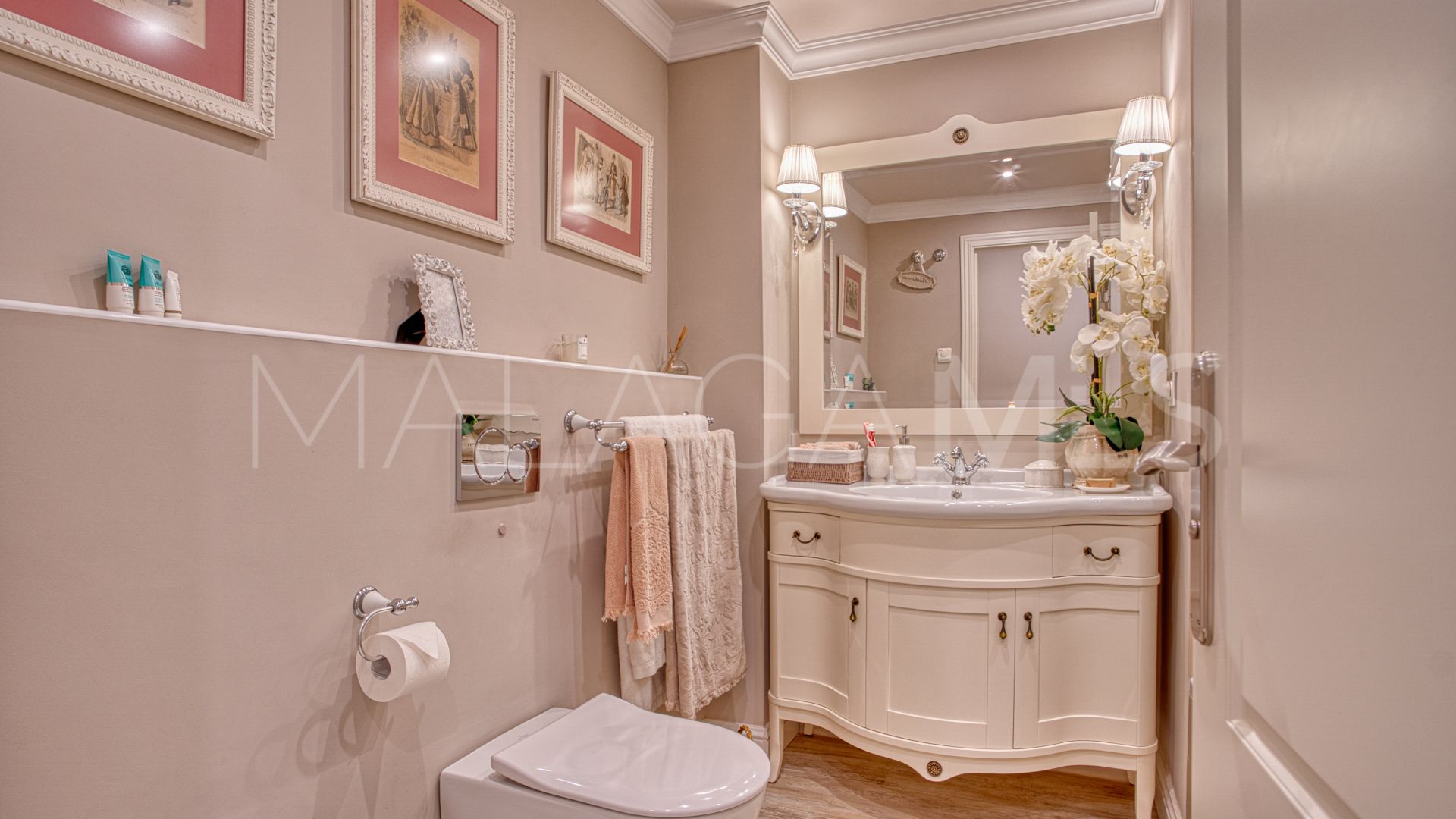 Maison de ville for sale in Marbella City