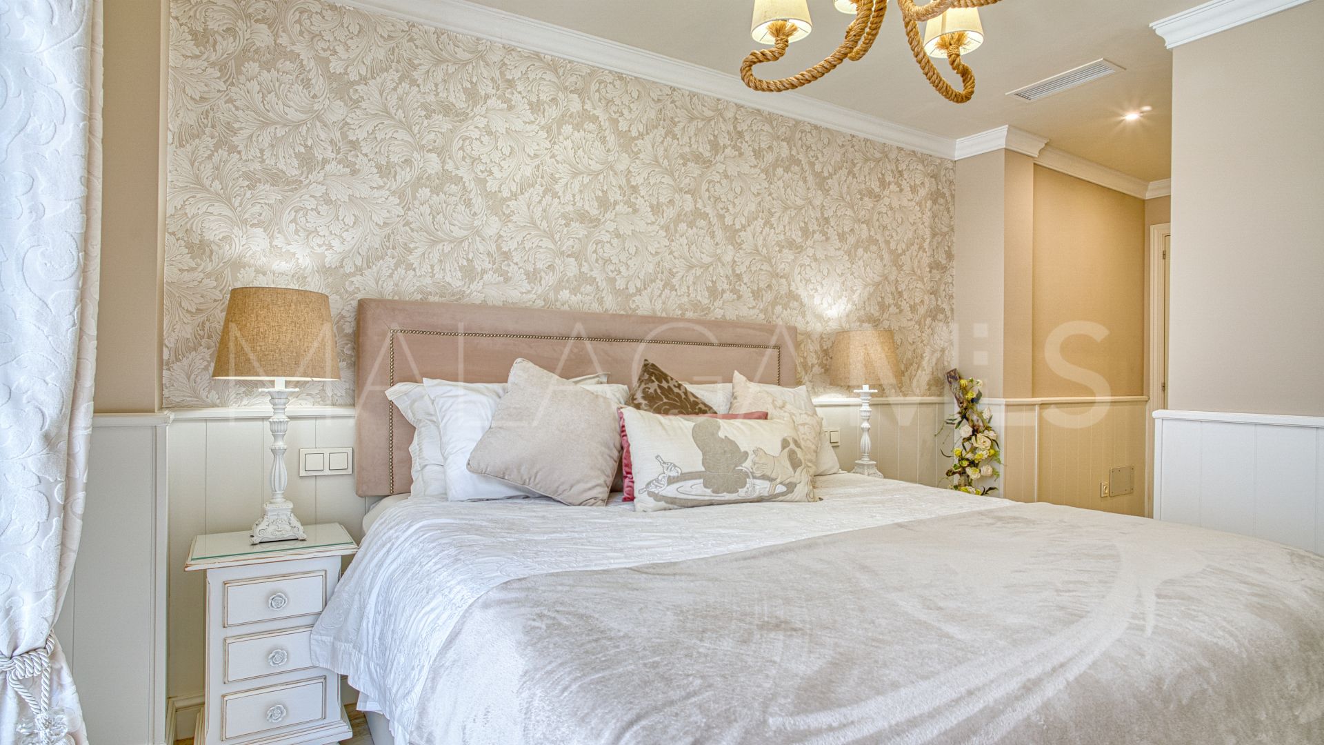 Maison de ville for sale in Marbella City