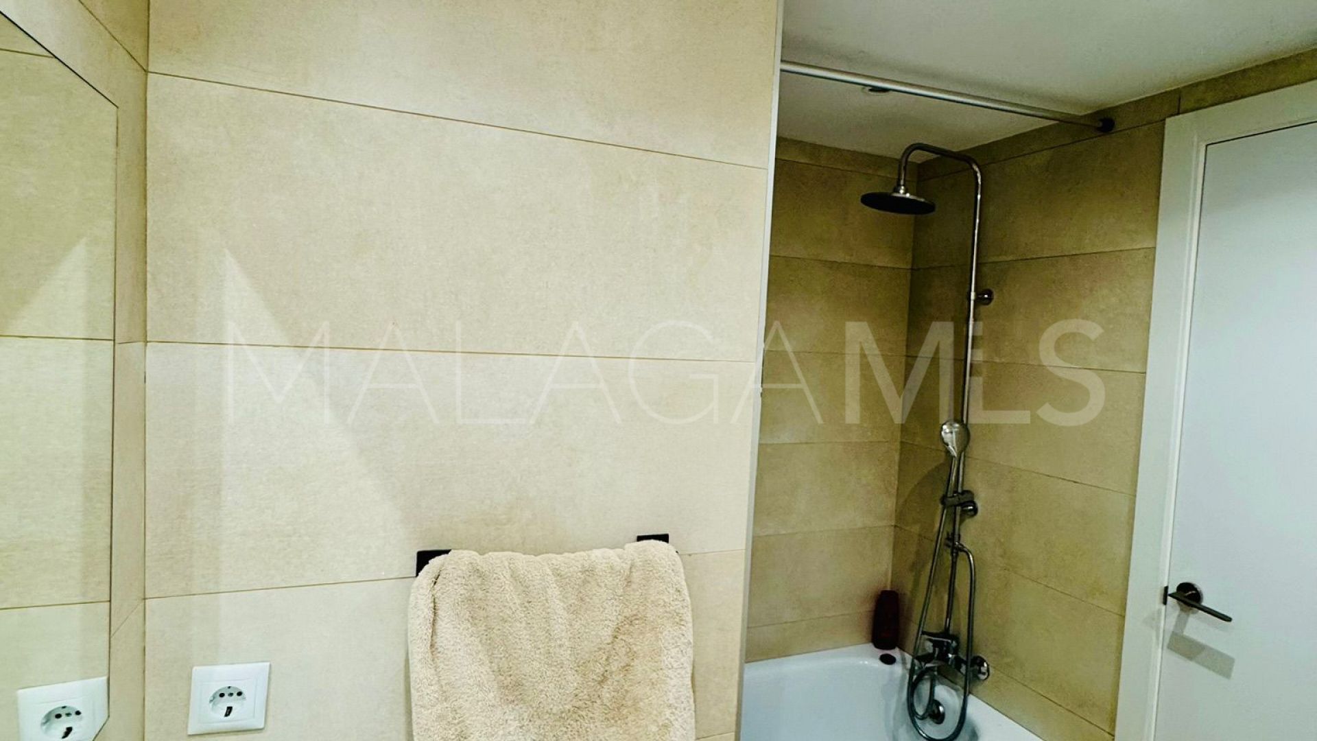 Maison de ville for sale in Samisol