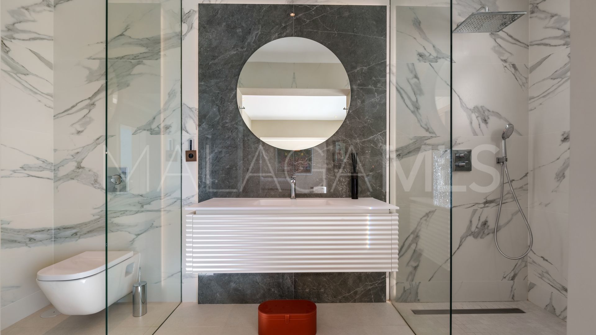 Villa for sale in Puerto del Almendro