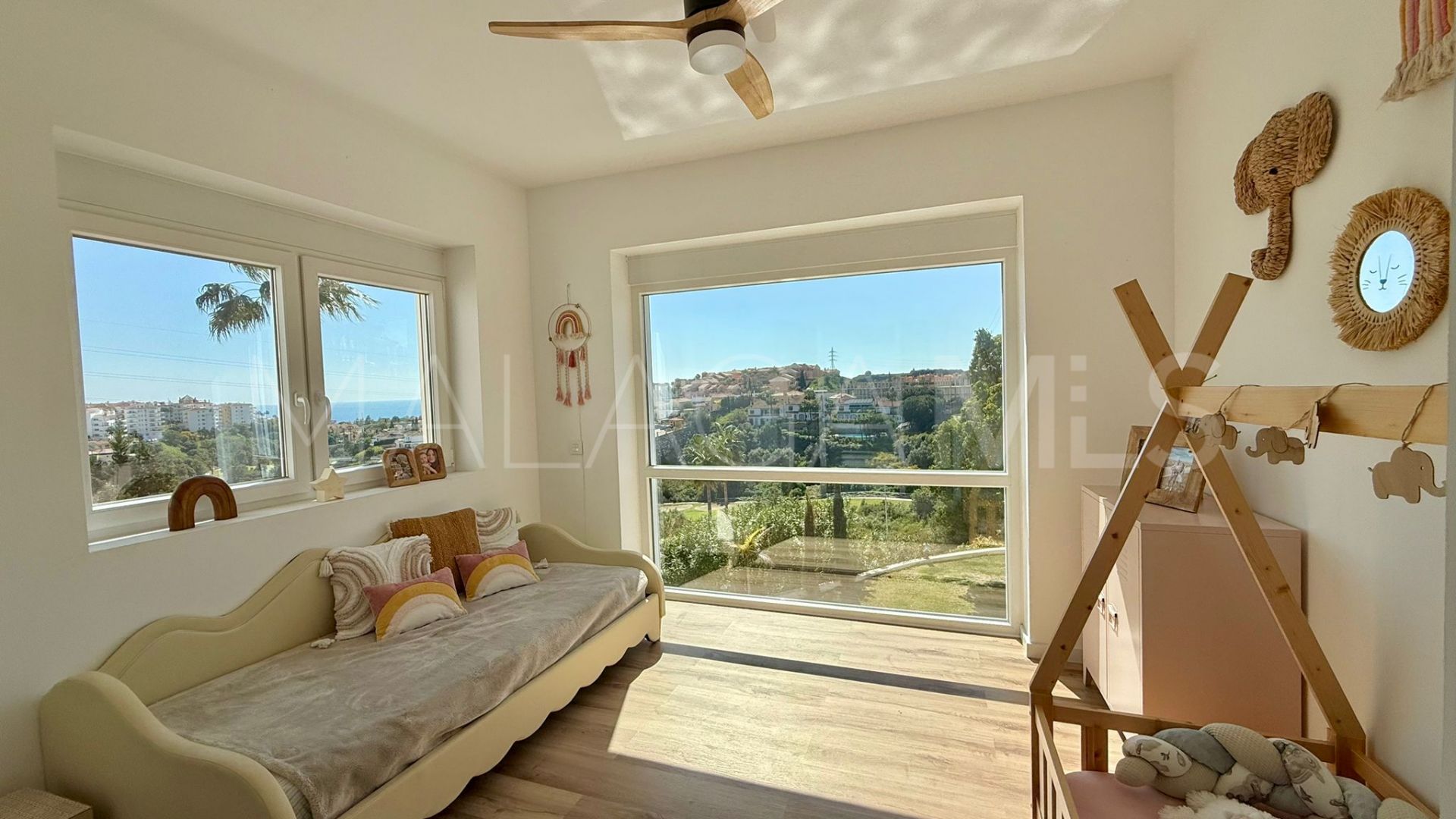 Villa for sale in Riviera del Sol