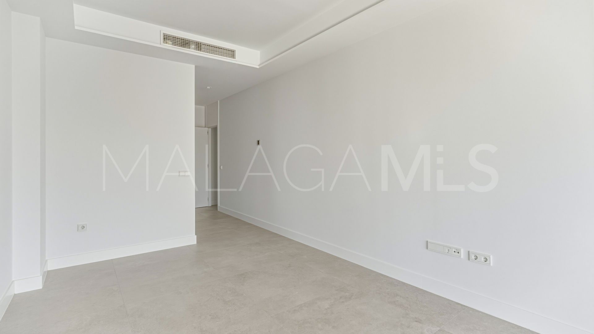 Duplex planta baja for sale with 4 bedrooms in Santa Clara