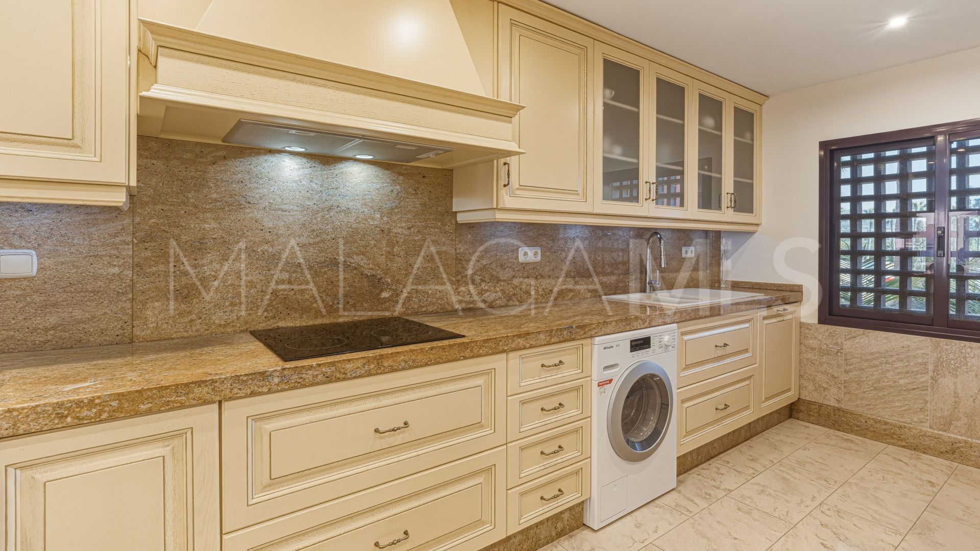 Duplex penthouse for sale in Menara Beach