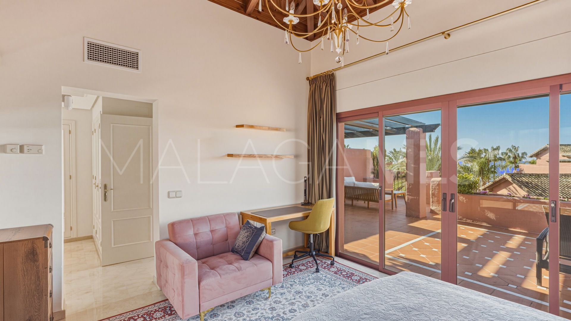 Duplex penthouse for sale in Menara Beach