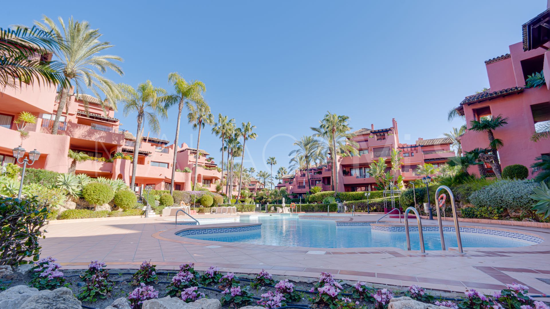 Duplex penthouse for sale in Menara Beach