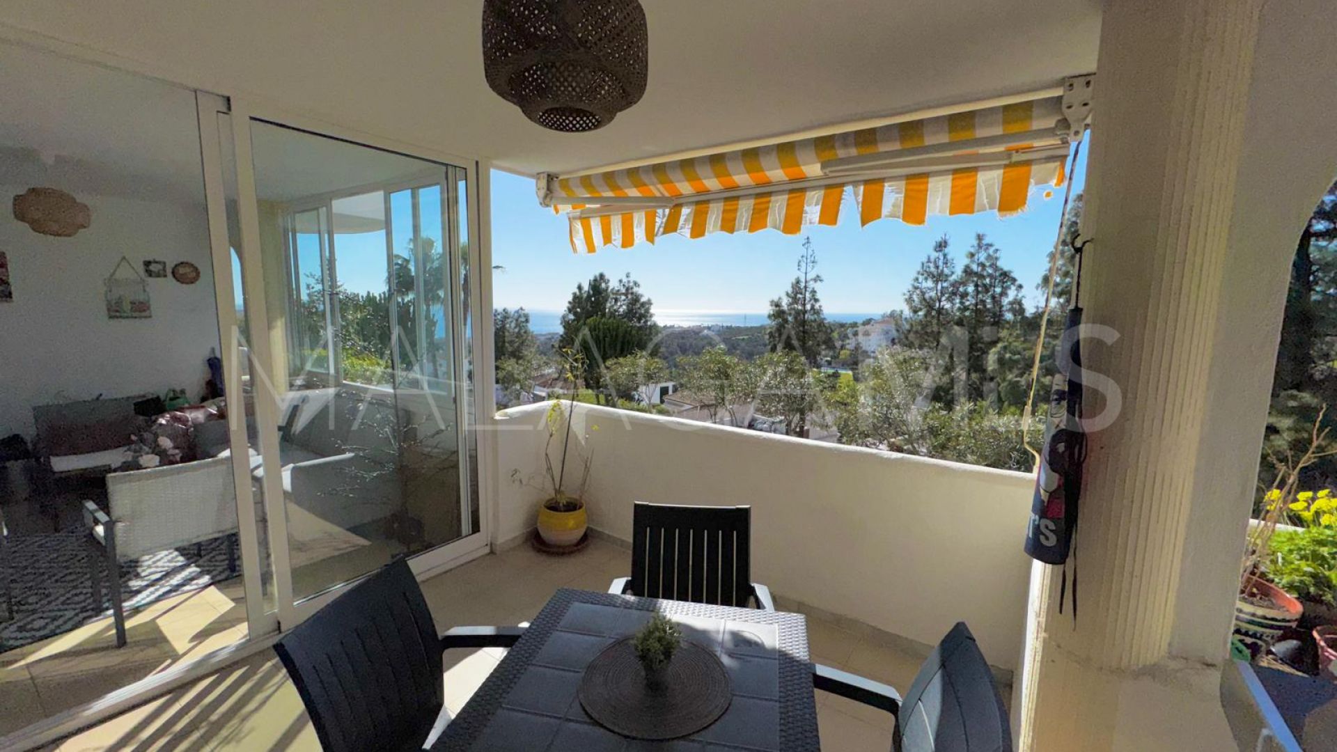 Calahonda 2 bedrooms apartment for sale