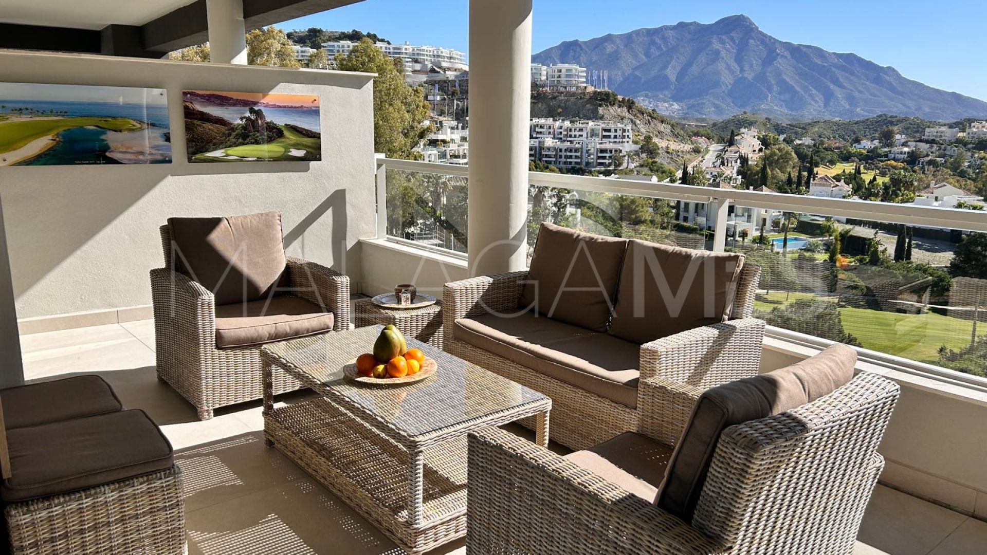 For sale apartment in The Crest with 3 bedrooms