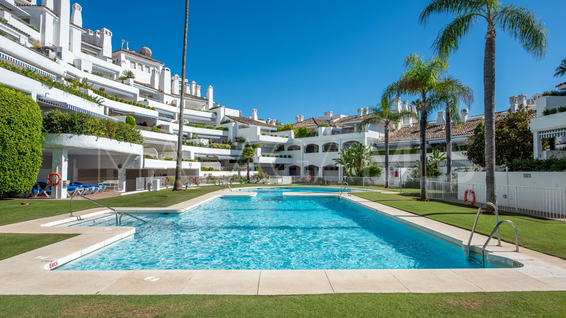 Markplanslägenhet for sale in Rio Real