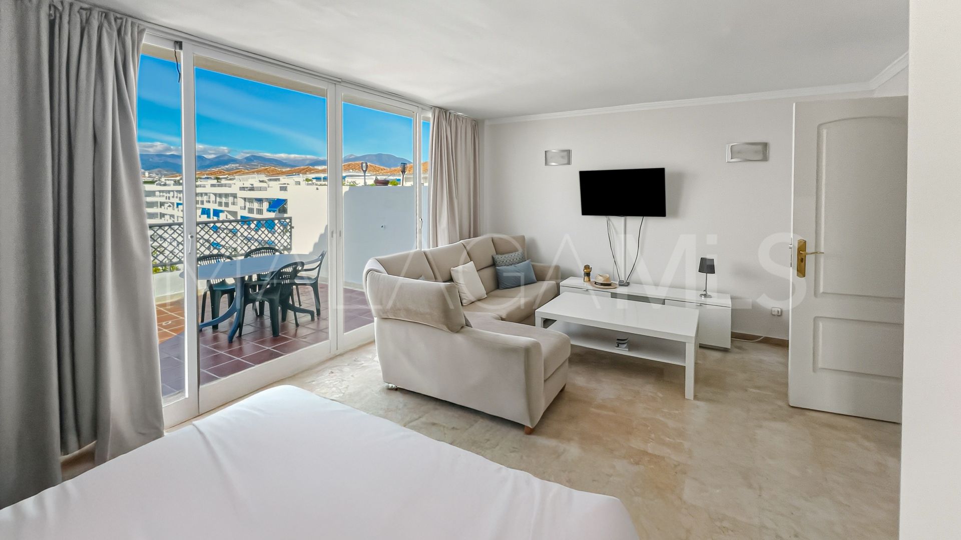 Atico duplex for sale in Marbella - Puerto Banus de 4 bedrooms