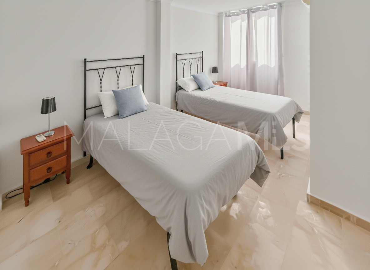 Atico duplex for sale in Marbella - Puerto Banus de 4 bedrooms