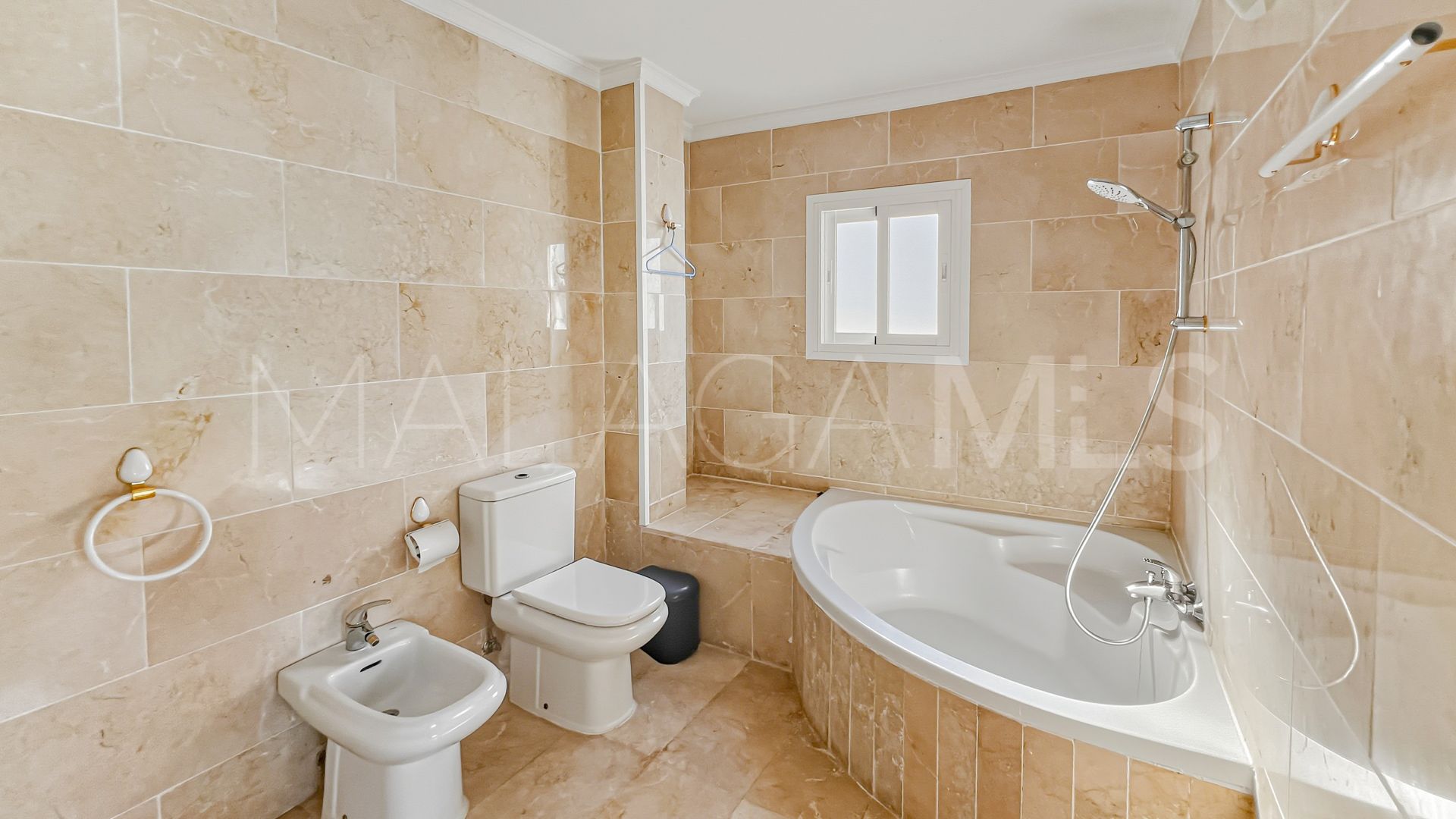 Atico duplex for sale in Marbella - Puerto Banus de 4 bedrooms