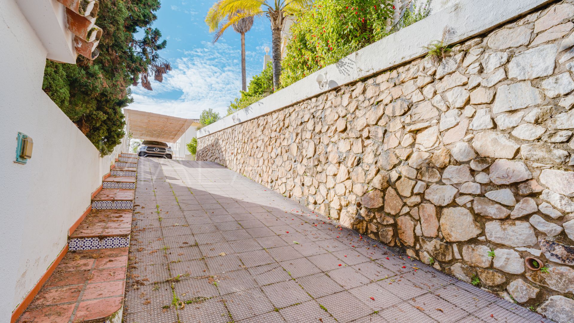 Riviera del Sol 3 bedrooms villa for sale