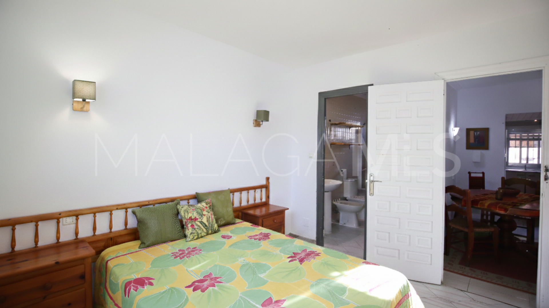 Maison jumelée for sale in Calahonda