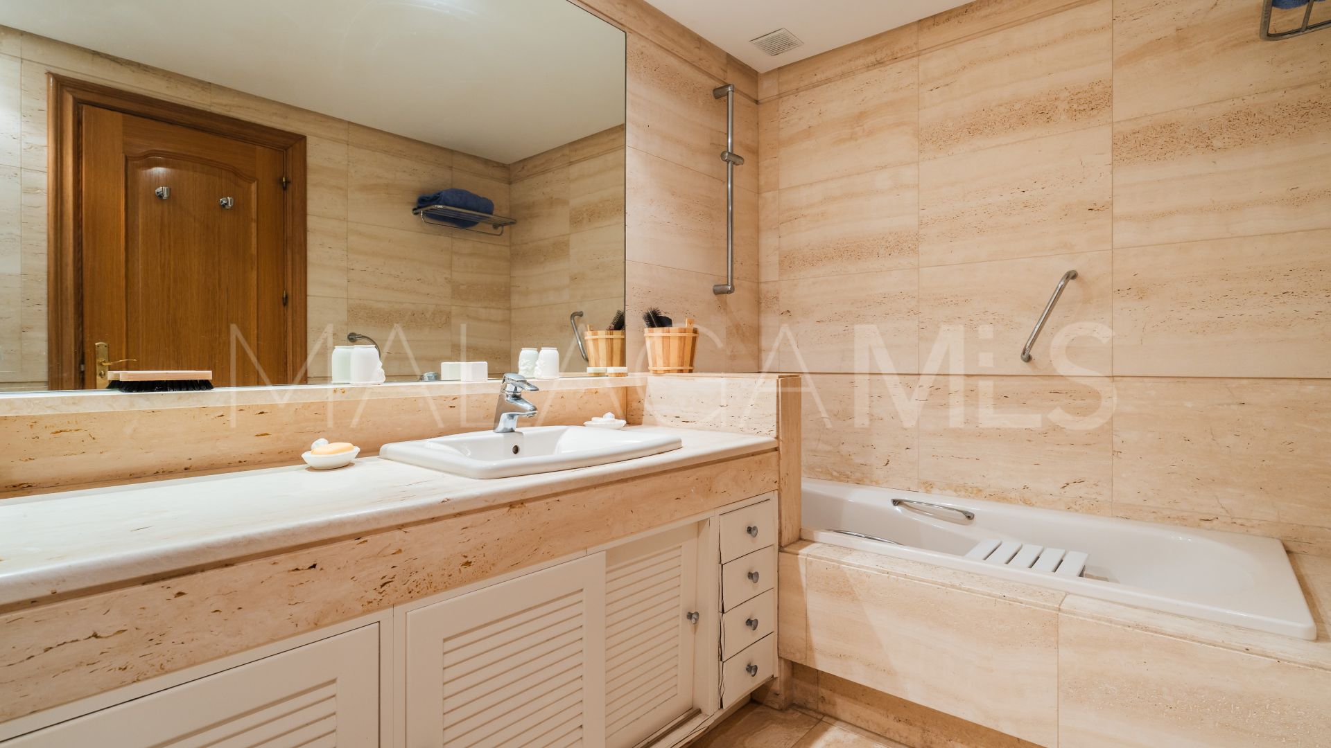 Appartement rez de chaussée for sale in Gran Marbella