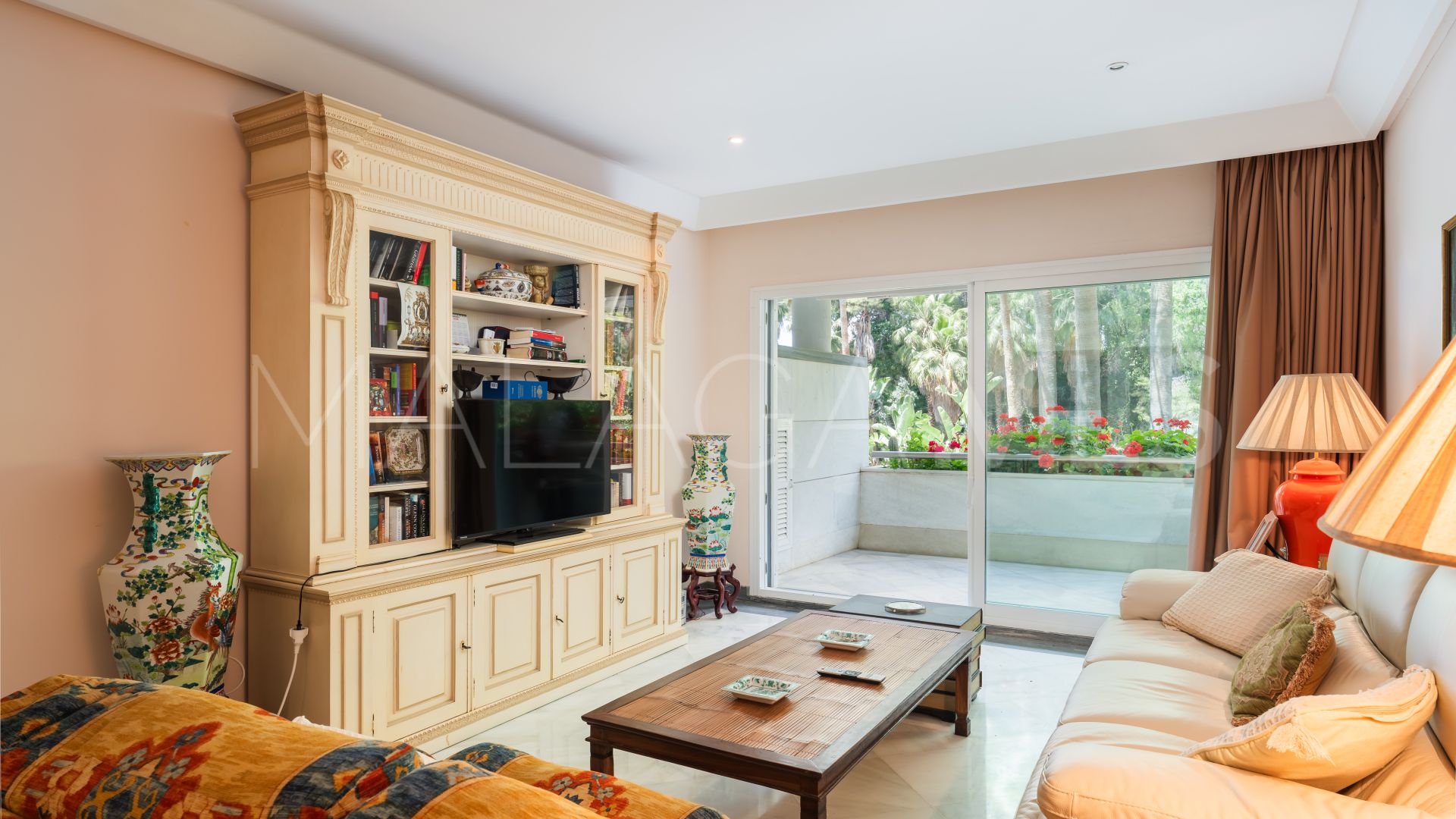 Appartement rez de chaussée for sale in Gran Marbella