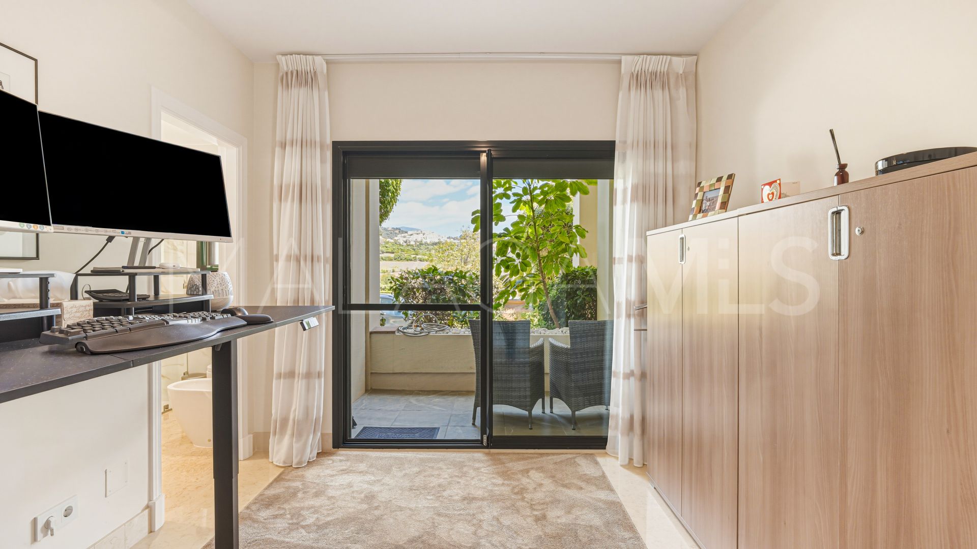 Appartement rez de chaussée for sale in Los Capanes del Golf