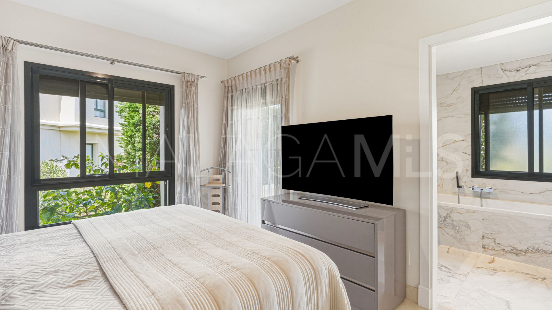 Appartement rez de chaussée for sale in Los Capanes del Golf