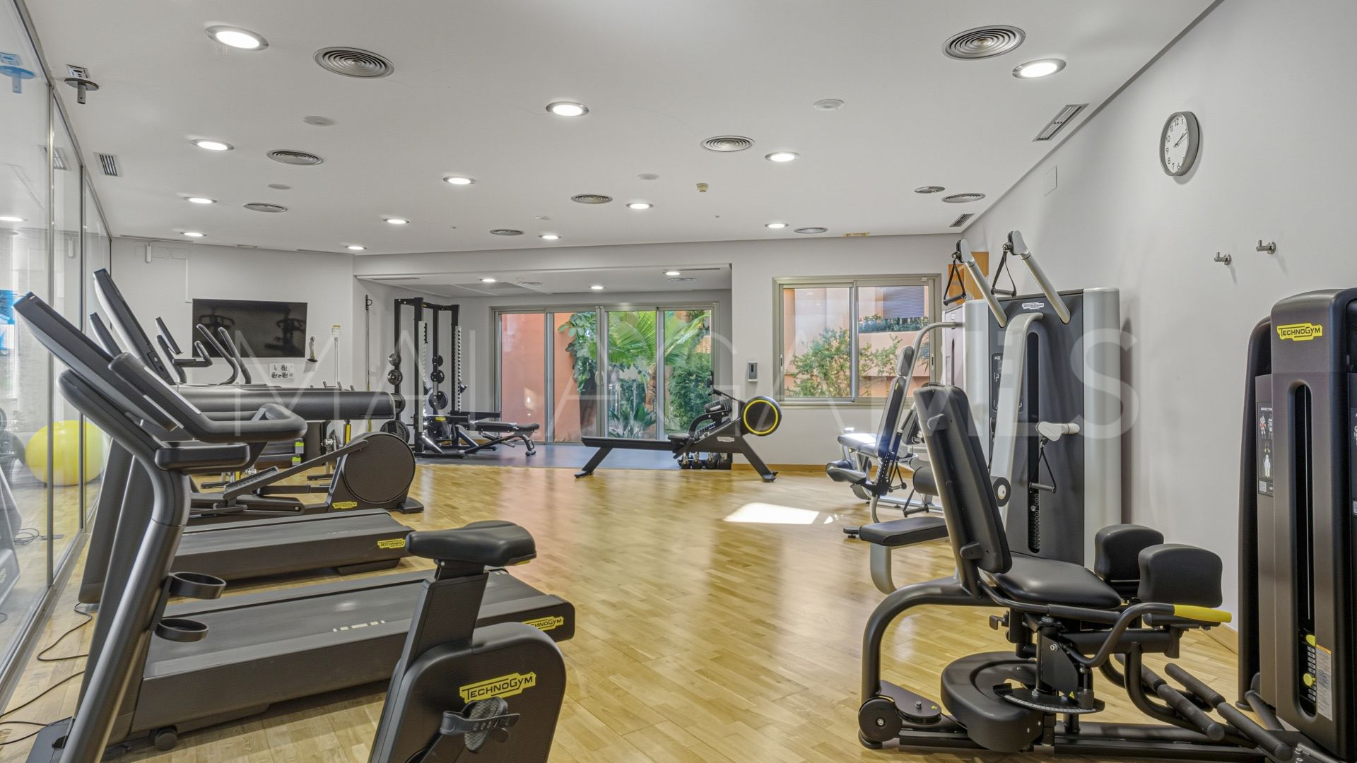 Appartement rez de chaussée for sale in Mansion Club