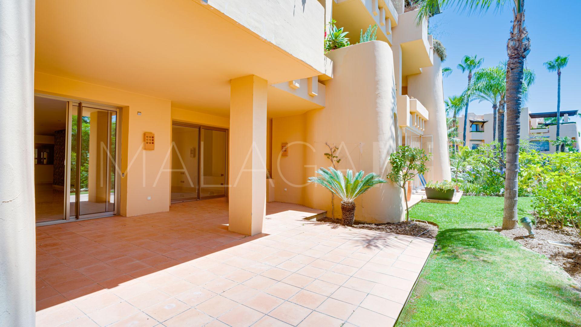 Appartement rez de chaussée for sale in Mansion Club