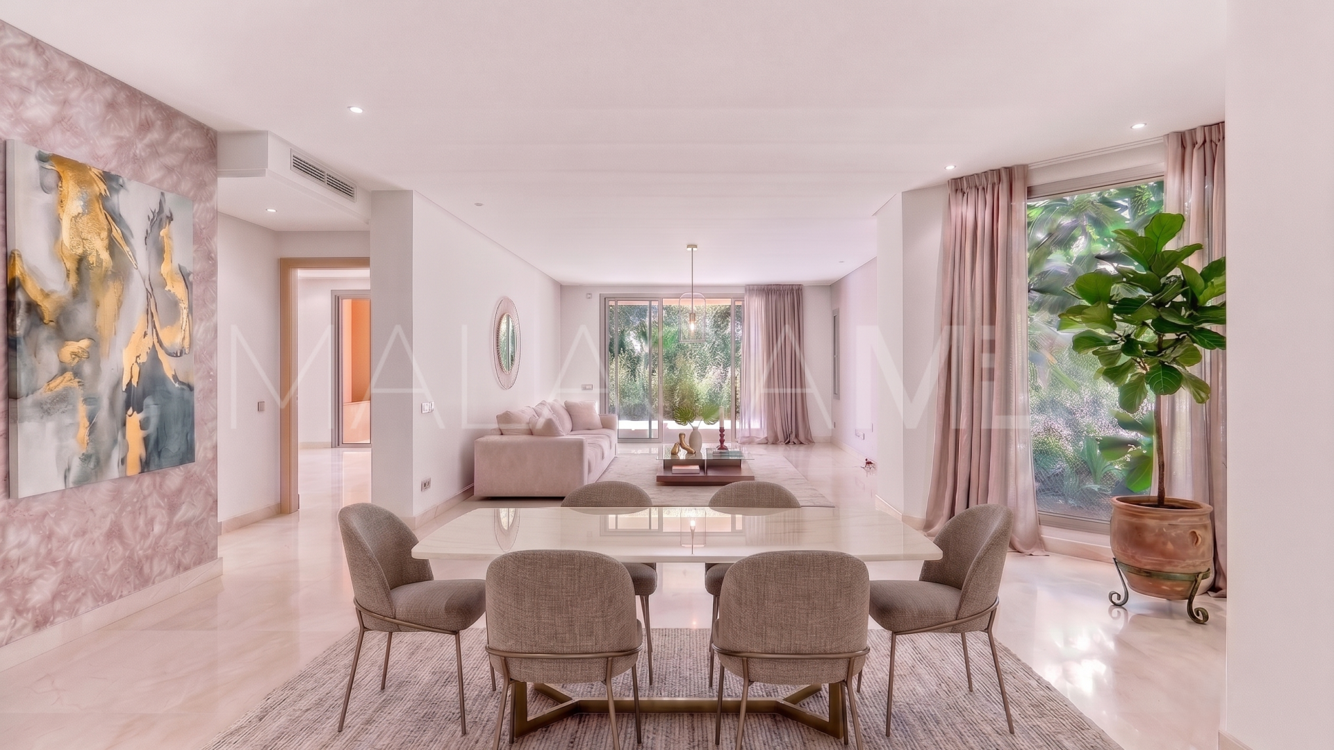For sale ground floor apartment in Mansion Club