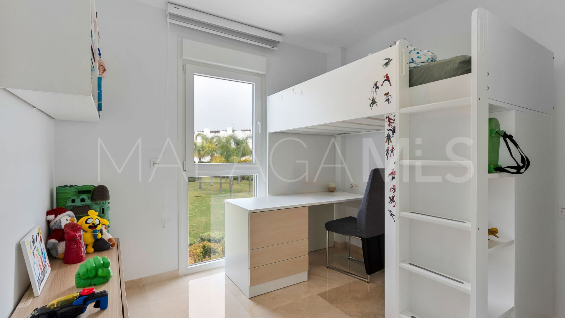 Adosado for sale in El Romeral de Calahonda de 4 bedrooms