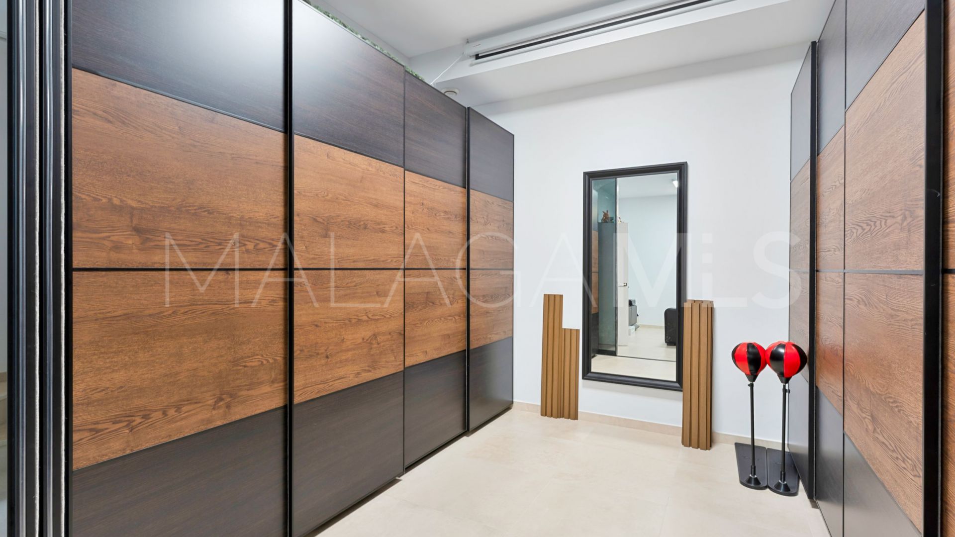 Adosado for sale in El Romeral de Calahonda de 4 bedrooms