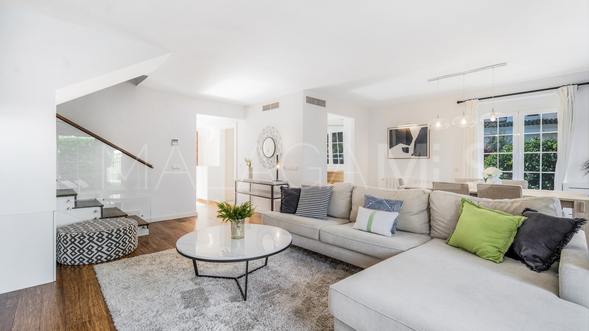 Radhus for sale in Marbellamar