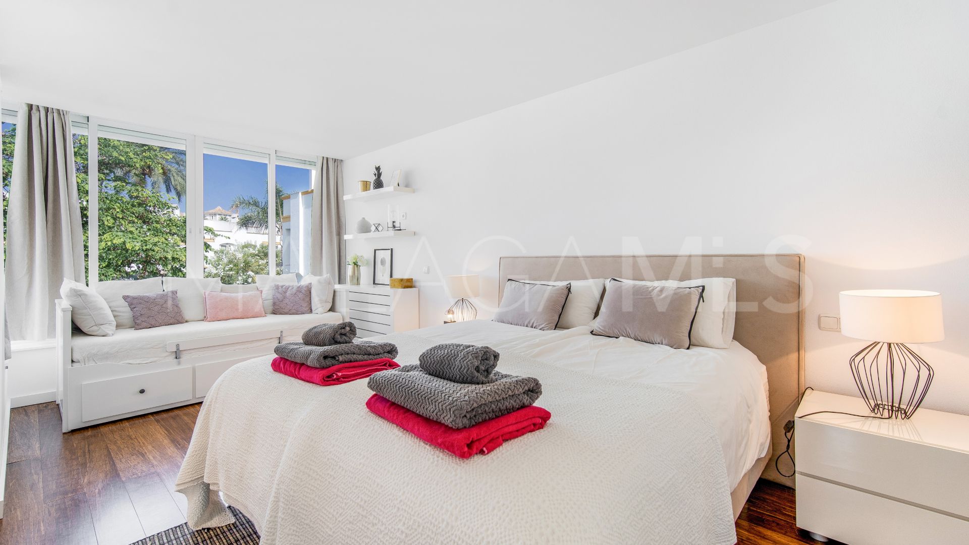 Radhus for sale in Marbellamar