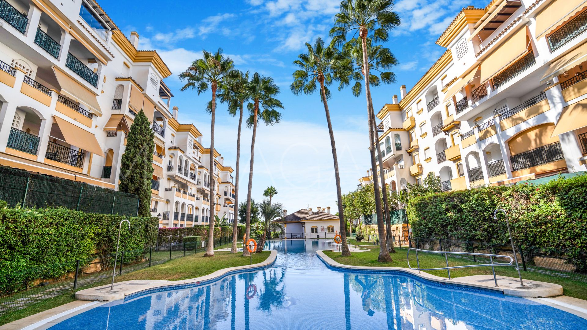 Se vende atico duplex de 4 bedrooms in Costa Nagüeles I