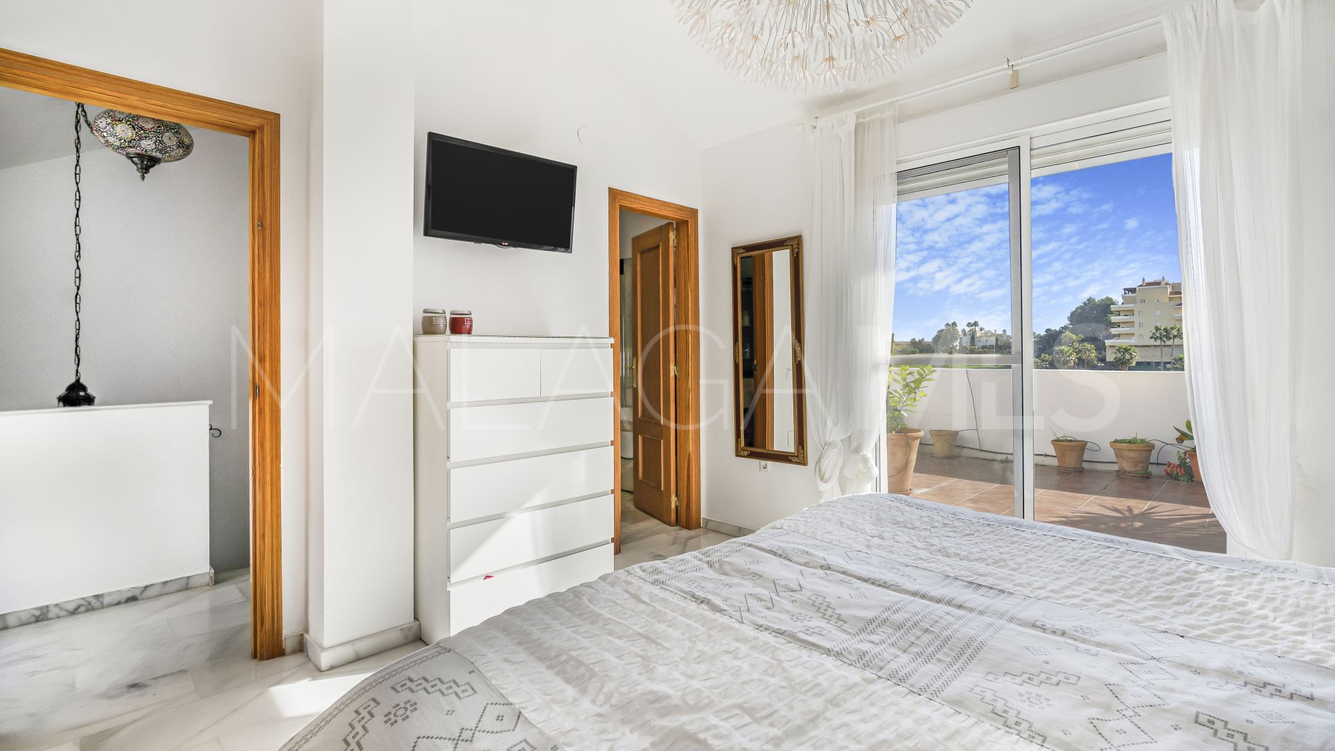 Atico duplex a la venta with 3 bedrooms in Riviera del Sol