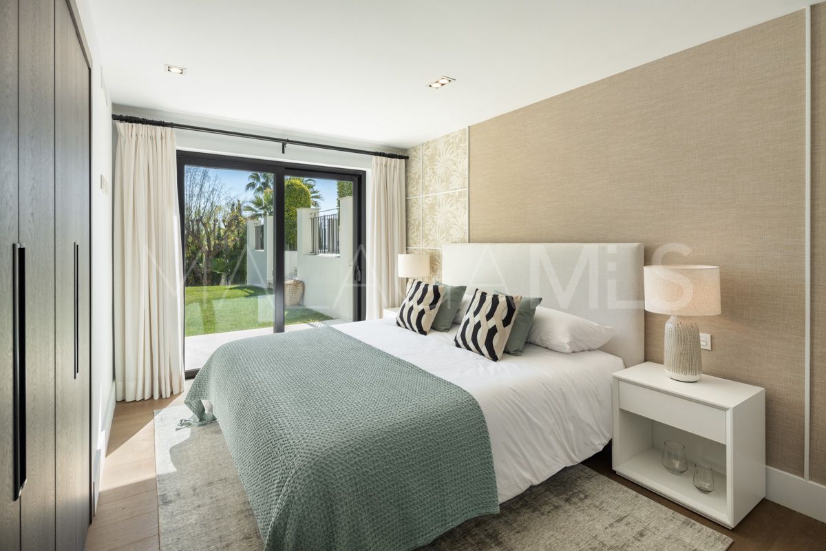 Villa for sale in Los Naranjos Hill Club